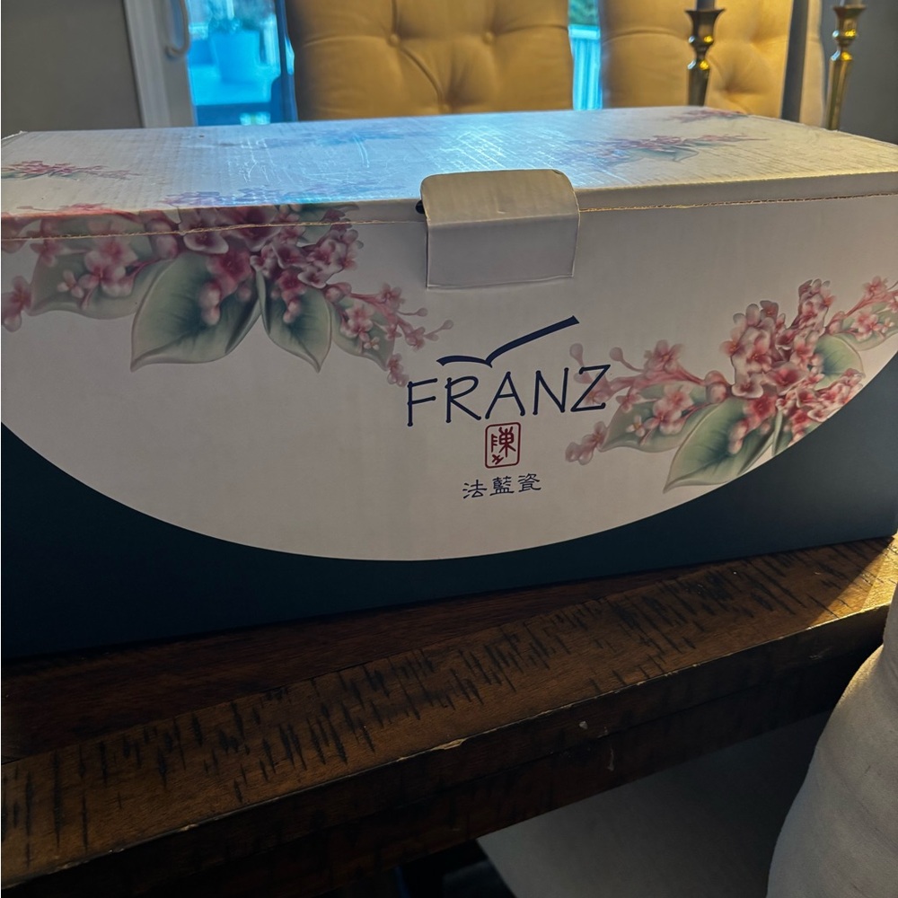 Franz Floral tea set